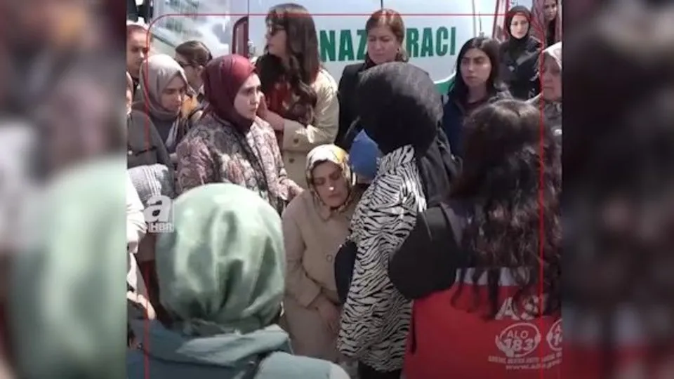 Düğün hazırlığı yapan genç kadın eşi tarafından katledildi! Cenazede aile feryat etti: Yavrumun hakkını alın!