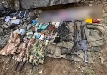 Irak'ın kuzeyinde teröristlere ait silah ve mühimmat ele geçirildi