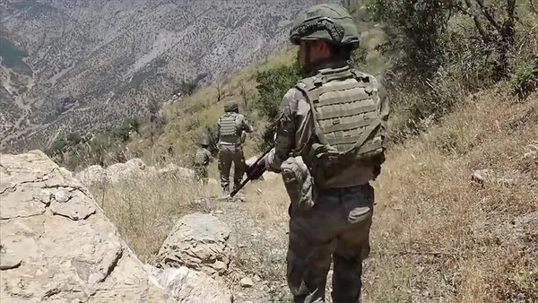 msb-duyurdu-pkkya-pence-kilit-darbesi-717si-daha-olduruldu-1704359660641.jpeg MSB duyurdu! PKK'ya Pençe Kilit darbesi: 717'si daha öldürüldü - 5