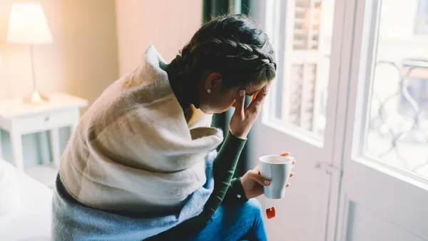 Dünyayı bekleyen yeni tehlike! Süper grip giderek yayılıyor! PCR testi negatif çıkıyor ama...