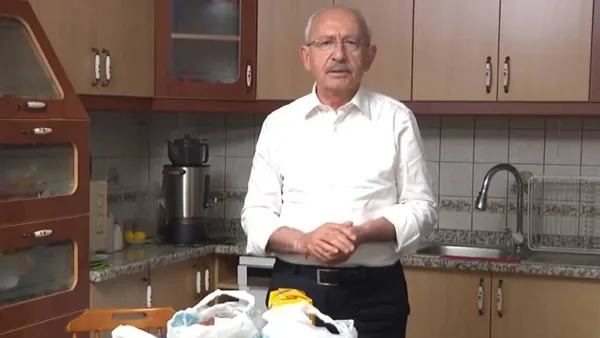1696529069847.jpeg Özgür Özel'den Kemal Kılıçdaroğlu'na yeni bombardıman! Bu sefer de mutfak videolarını hedef aldı - 2