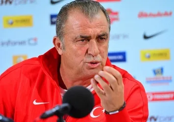 Fatih Terim basın toplantısı düzenledi