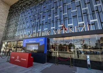 AKM'nin açılışında dikkat çeken detay! Atatürk'ten sonra ikinci Türkçe opera talimatı