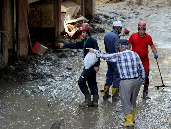 elektrik-faturalarina-3-ay-erteleme-enerji-ve-tabii-kaynaklar-bakani-fatih-donmezden-afet-bolgelerine-yonelik-aciklama-1629133891267.jpg Elektrik faturalarına 3 ay erteleme: Enerji ve Tabii Kaynaklar Bakanı Fatih Dönmez'den afet bölgelerine yönelik açıklama - 3