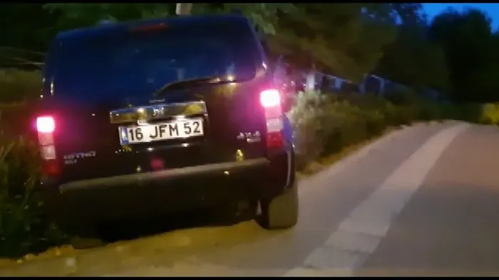 Bursa'da şoke eden görüntü! Direksiyonda uyuyakaldı - 2