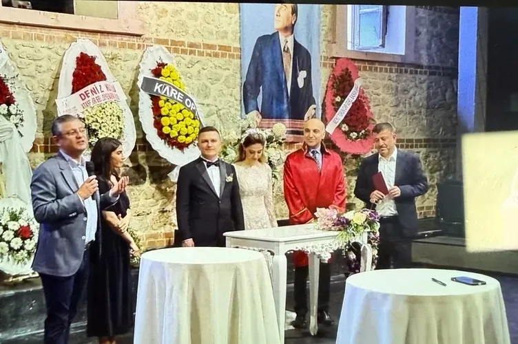 CHP’de rüşvet iddiası! Şoförün telefonundan çıktı! 100 bin dolarlık yazışma - 1