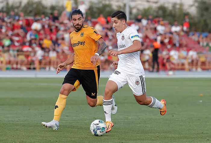 SON DAKİKA: Beşiktaş’ın genç futbolcusu Emirhan İlkhan Torino yolcusu