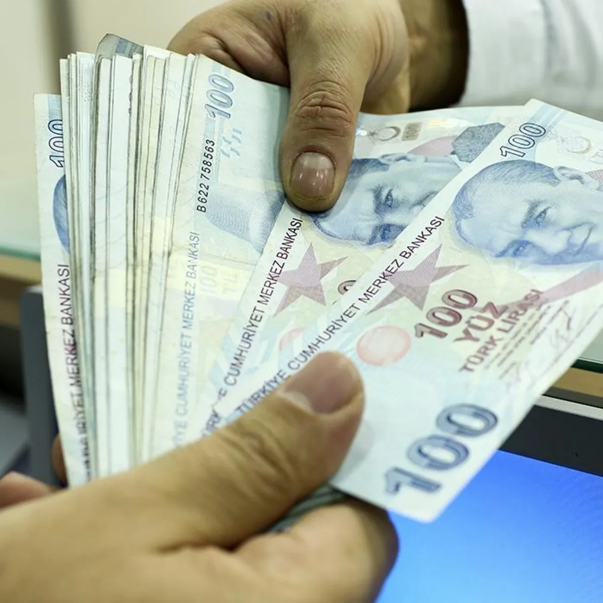 Yargıtay’dan boşanma davasında emsal karar: Düzenli geliri olana nafaka yok