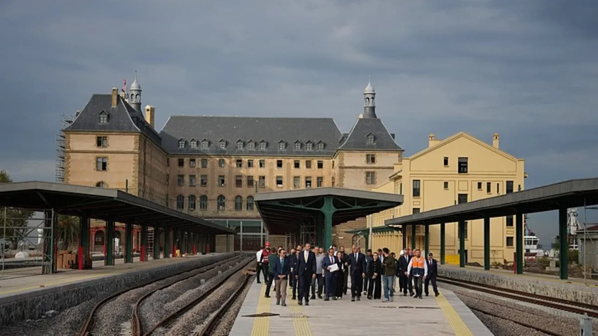Haydarpaşa ve Sirkeci Garı bütüncül yaklaşımla yeniden hayata geçiyor