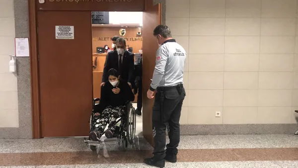 esi-tarafindan-vuruldu-verilen-cezaya-itiraz-etti-ciktiginda-canimdan-olacagim-1660283829236.jpg Eşi tarafından vuruldu verilen cezaya itiraz etti! “Çıktığında canımdan olacağım” - 5