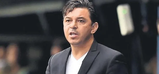 Fenerbahçe için bomba iddia: Teknik direktör için Marcelo Gallardo ile görüşülüyor