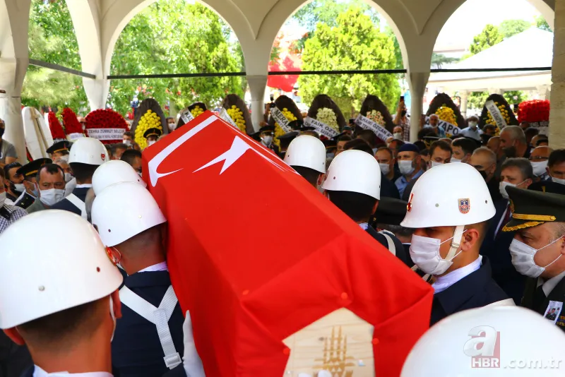 Sakarya'daki patlamada şehit düşen şehitlerimize acı veda! Gözyaşları sel oldu 5