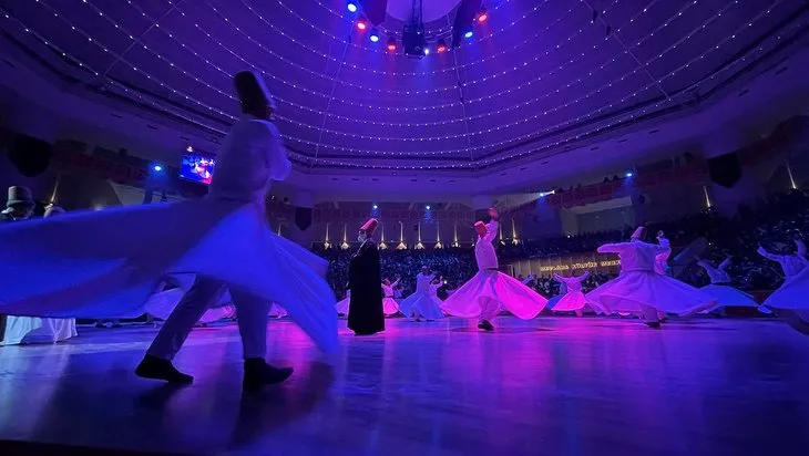 Mevlana Şeb-i Arus törenleriyle anıldı! Tasavvuf dinletisi ve sema gösterisi dikkat çekti