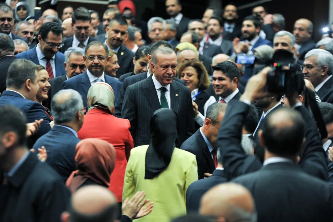 AK Parti'de bir ilk! 1 Ocak'ta başlıyor