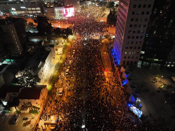 Tel Aviv alev alev yanıyor! Netanyahu'ya kitlesel isyan - 2