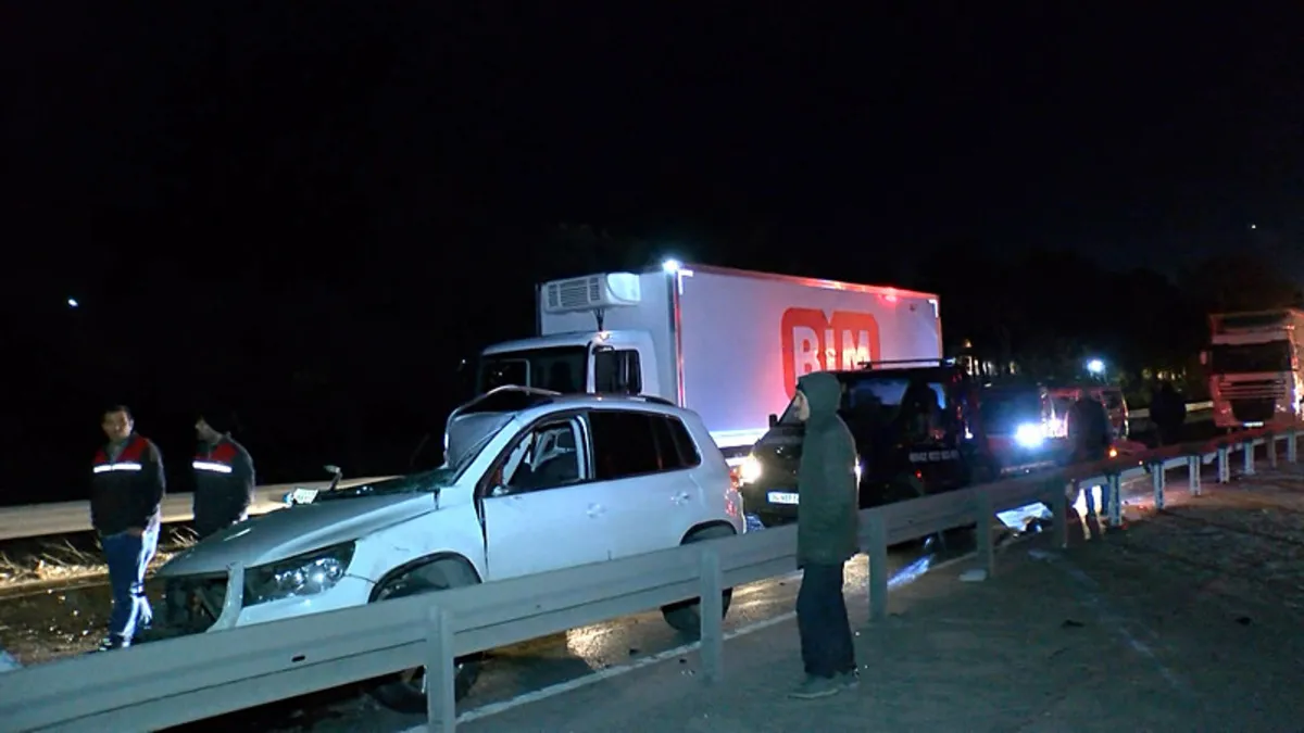 Arnavutköy'de zincirleme kaza: 6 yaralı