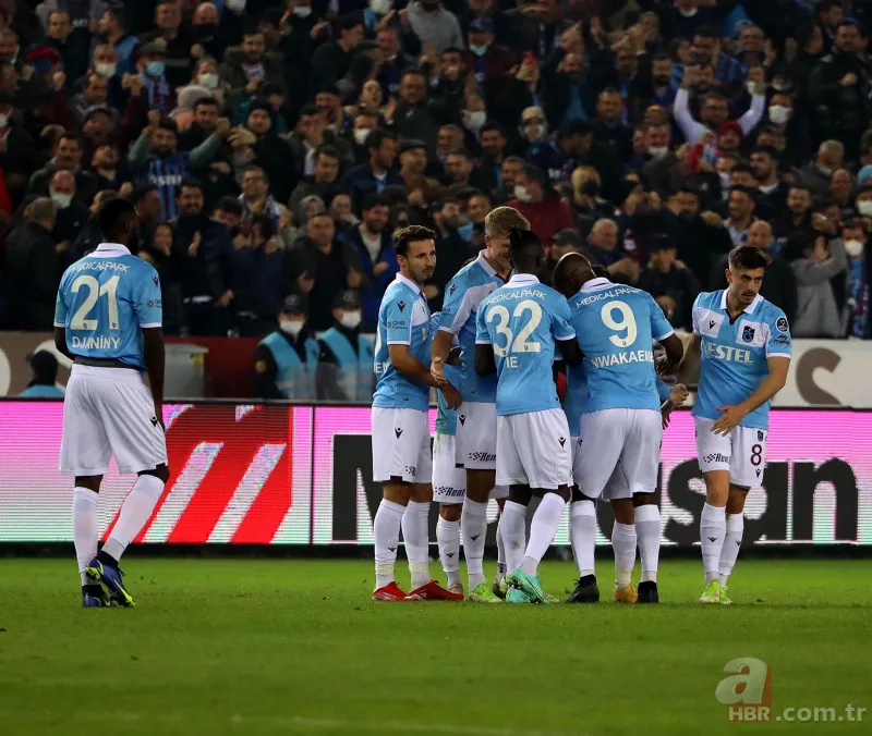 Trabzonspor Abdullah Avcı ile 26 sezonun en iyi dönemini geçiriyor! Bileği bükülmüyor 18