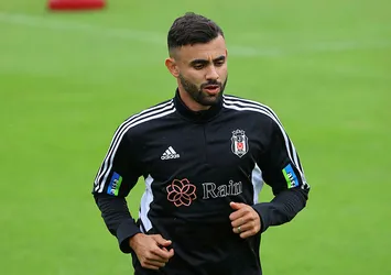 Beşiktaş'ın yeni 10 numarası Ghezzal
