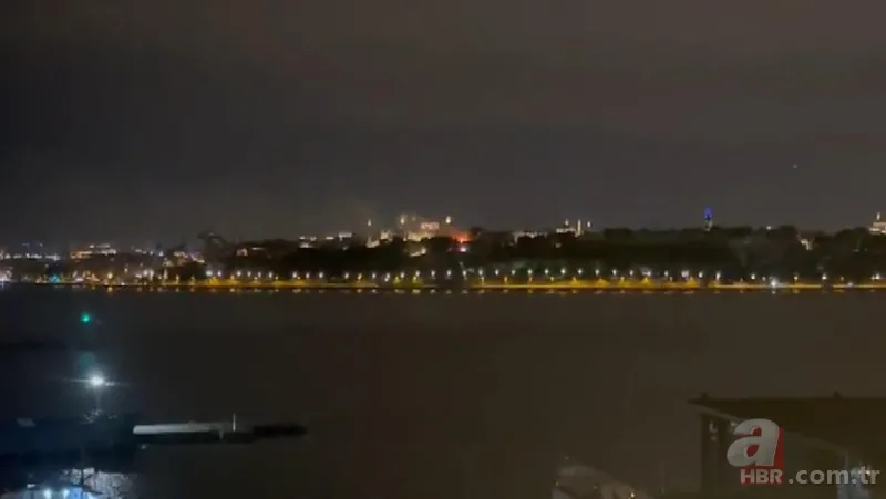 Topkapı Sarayı'ndaki tarihi restoranda yangın! Milli Saraylar Başkanlığı'ndan açıklama geldi 7