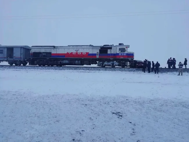 Kars'ta tren kazası: 3 ölü, 3 yaralı - 1