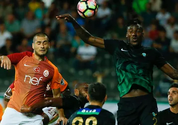 Türk Telekom Arena'da ilk 11'ler belli oldu!