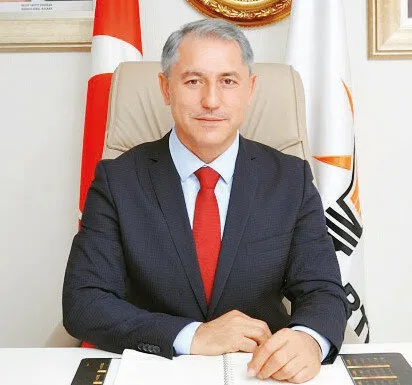 Sözcü'nün Genel Yayın Yönetmeni Metin Yılmaz'ın damadı CHP’li İBB basın sözcüsü Nadir Ataman Meclis'te FOX ve Sözcü reklamı yapmış!-2