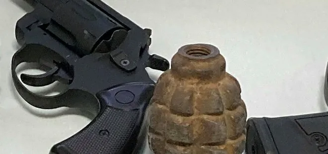 Mersin'de el bombası paniği! İmha edildi