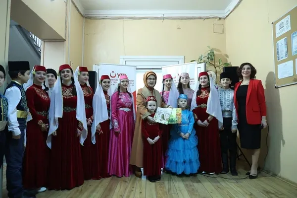emine-erdogandan-ukraynaya-tesekkur-misafirperverligi-icin-zelenskaya-tesekkur-ederim-1643988101672.jpg Emine Erdoğan'dan Ukrayna'ya teşekkür: Misafirperverliği için Zelenska'ya teşekkür ederim - 3
