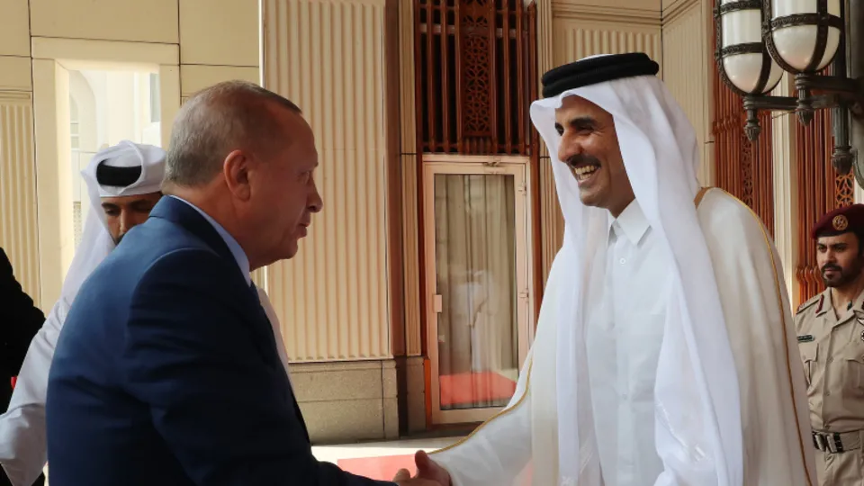 Başkan Erdoğan Katar'a indi! İşte Erdoğan'a yapılan karşılamadan görüntüler