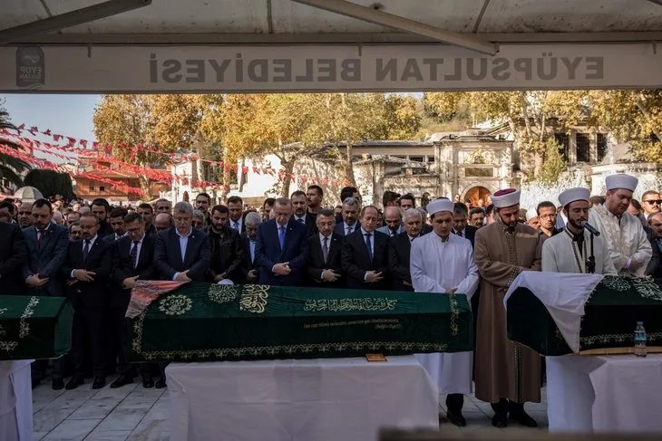 Başkan Erdoğan'a Eyüp Sultan’da sevgi seli