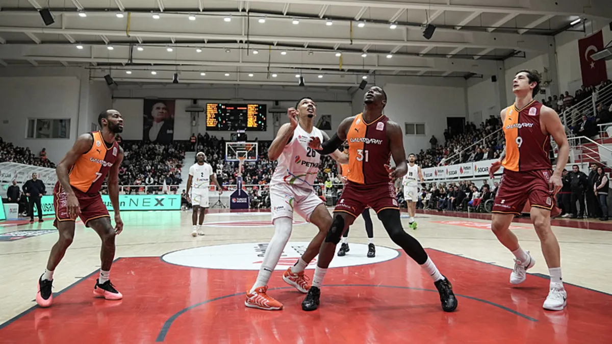 Galatasaray deplasmanda Aliağa Petkimspor'u mağlup etti