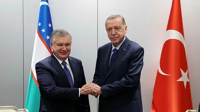 Başkan Erdoğan, Mirziyoyev’le görüştü