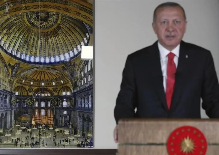 Dünya Ayasofya’yı konuşuyor! Alman basını yazdı: Erdoğan İstanbul’un ikinci Fatih’i