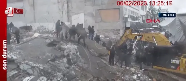 malatyadaki-deprem-aninin-yeni-goruntuleri-ortaya-cikti-1677487747468.jpg Malatya'daki deprem anının yeni görüntüleri ortaya çıktı - 1