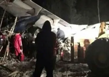 Son dakika: Kanada’da yolcu uçağı düştü