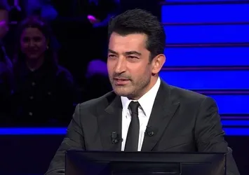 Şirinler adlı çizgi filmde hangi adla bilinen şirinin kolunda kırmızı bir kalp resmi vardır?
