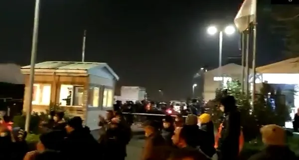 SON DAKİKA HABERİ | CHP'li Maltepe Belediyesi'nde işçiler greve başladı - 1