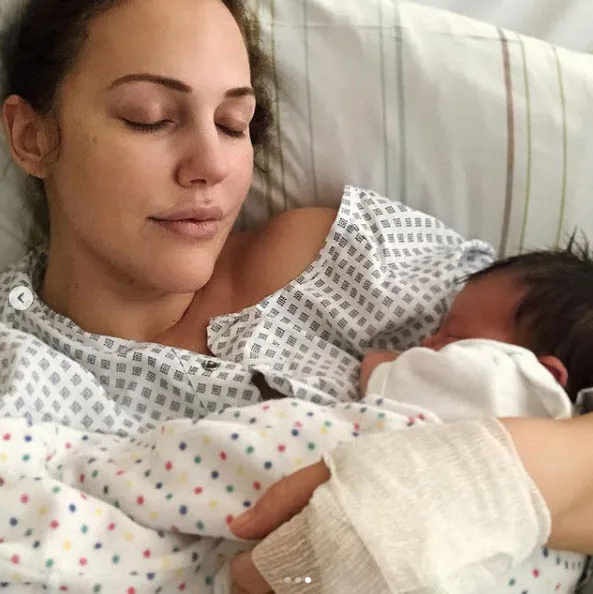Meryem Uzerli ikinci kez anne oldu! Bebeğinin ismini açıkladı - 1