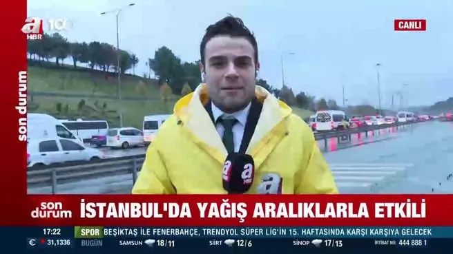 İstanbul'da yağış aralıklarla etkili! Trafik yoğunluğu artıyor