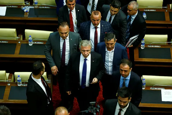 Mansur Yavaş belediye işçilerinin parasına gözünü dikti - 3