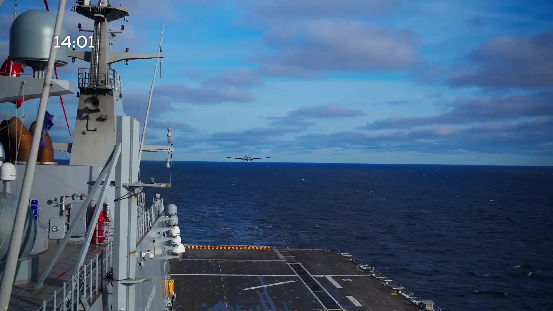 NATO tatbikatına damga vuran ikili: TB3 Bayraktar ve TCG Anadolu birbirine bağlandı