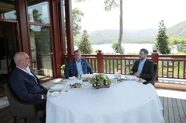 Başkan Erdoğan, Arnavutluk Başbakanı Edi Rama ile görüştü - 1