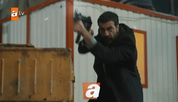 ben-bu-cihana-sigmazamda-heyecan-tavan-yapacak-1705937959233.jpg Ben Bu Cihana Sığmazam’da heyecan tavan yapacak! Düşmanıyla karşı karşıya kalan Onbeşli için sürpriz gelişme - 2