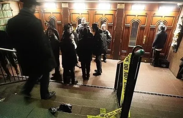 Sapkın ve sapıklığın organize gücü Siyonistler! Epstein skandalının ardından şimdi de sinagog altına inşa edilen tünellerde ne amaçlandı?