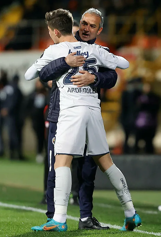 Alanyaspor: 2 - Fenerbahçe: 5 MAÇ SONUCU | Fenerbahçe Alanya’da gol oldu yağdı