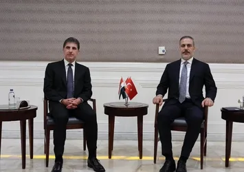 Bakan Fidan İran'da! Pezeşkiyan'ın yemin töreni sonrası IKBY Başkanı Barzani ile görüştü