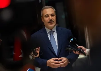 Azerbaycan'da konuşan Bakan Fidan'dan dış politikada bölgesel istikrar vurgusu