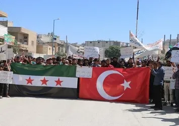 Cerablus'ta YPG/PKK protesto edildi