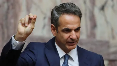 Mültecileri ölüme iten Yunanistan’dan ırkçı Ukrayna kararı: ’Onlar bizlerden biri’ diyerek duyurdu