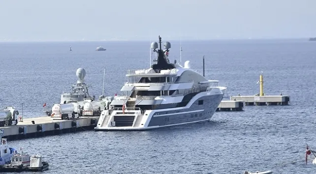 Tatil bölgelerindeki kıyı işgaline karşı yeni uygulama başlıyor! Bakan Özhaseki duyurdu: Gözyaşlarına bakmayız